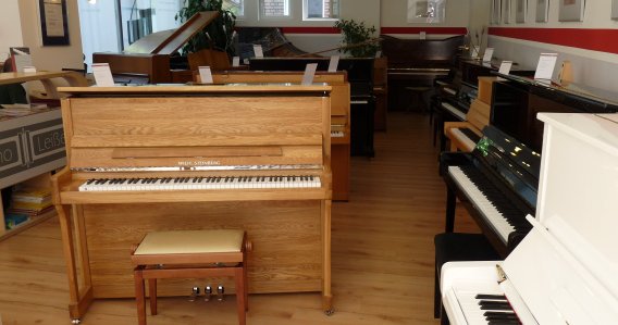 laden.jpg Piano Leiße Slideshow